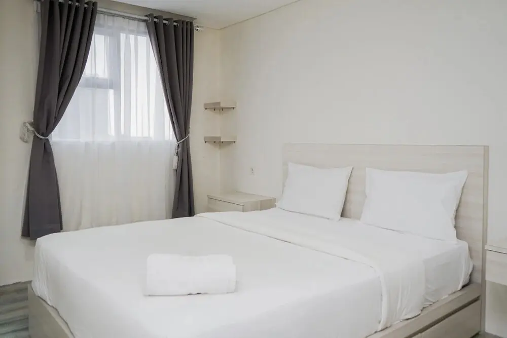 Южный Тангеранг: Warm And Cozy Studio Bintaro Icon Apartment