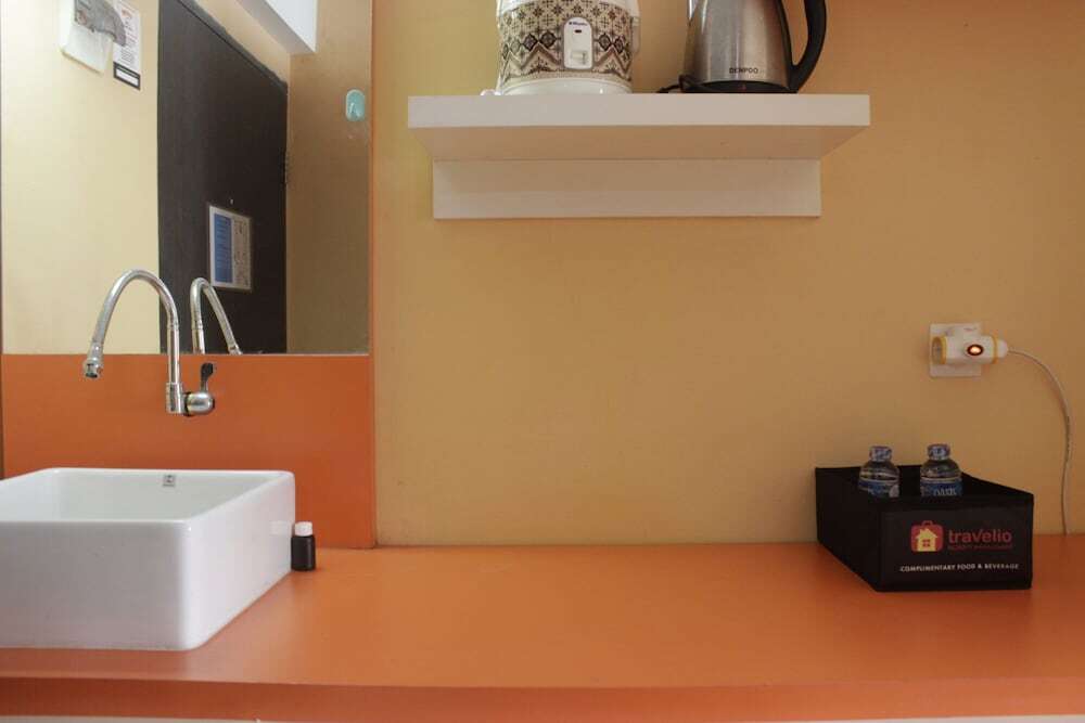 Бандунг: Cozy Studio Apartment At The Jarrdin Near Cihampelas Walk