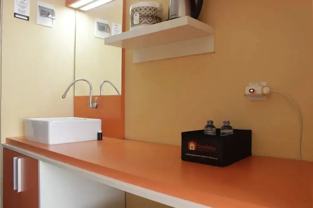 Бандунг: Cozy Studio Apartment At The Jarrdin Near Cihampelas Walk