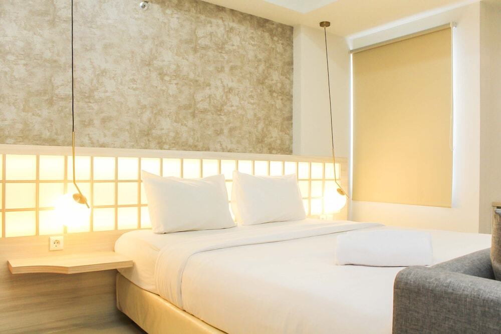 Чикаранг: Modern And Spacious Studio Apartment At Mustika Golf Residence