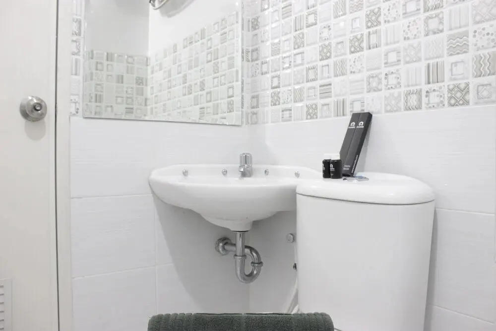 Бандунг: Spacious And Modern Studio Room Apartment At Grand Asia Afrika
