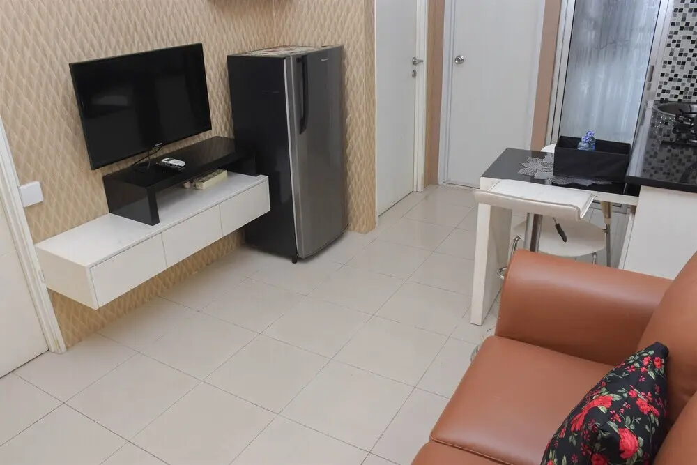 Джакарта: Comfort And Simple 2Br At Bassura City Apartment