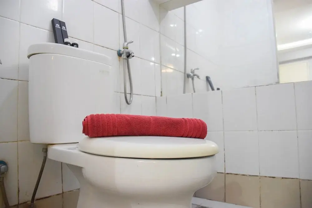 Джакарта: Comfort Living 2Br At Bassura City Apartment