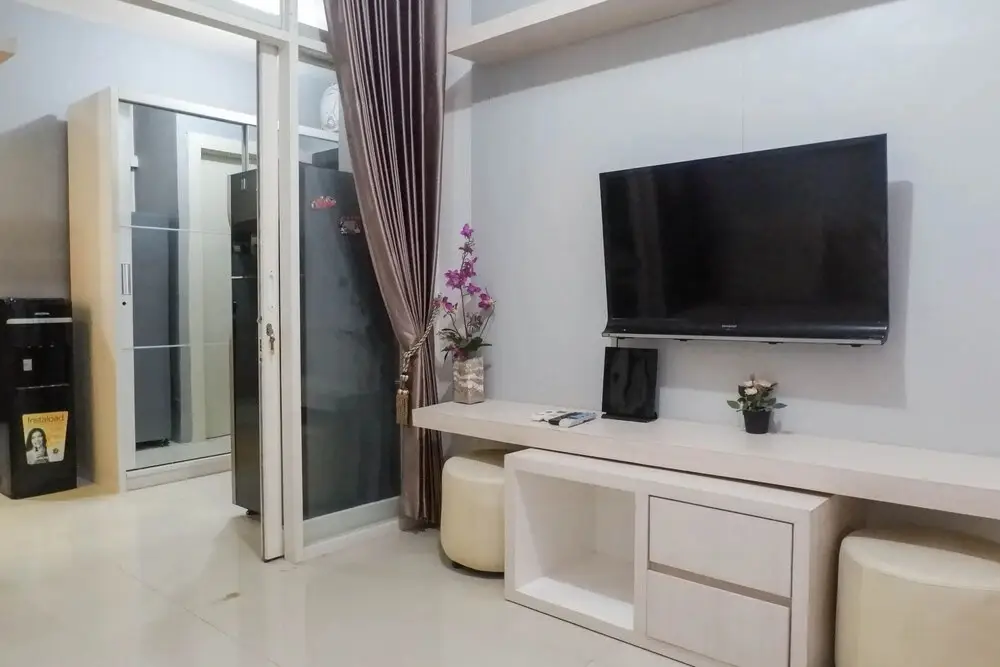 Сурабая: Exquisite 1Br Apartment At Twin Tower
