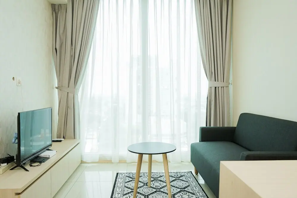 Южный Тангеранг: Homey And Cozy Stay 1Br At Tree Park City Bsd Apartment