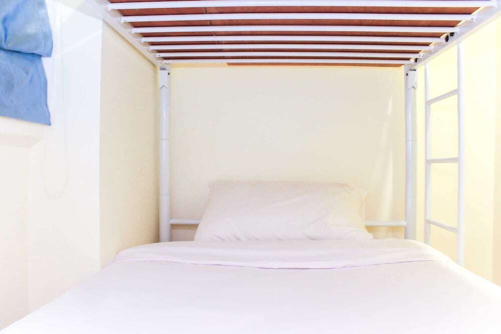 Сибату: Spacious 3Br At Meikarta Apartment