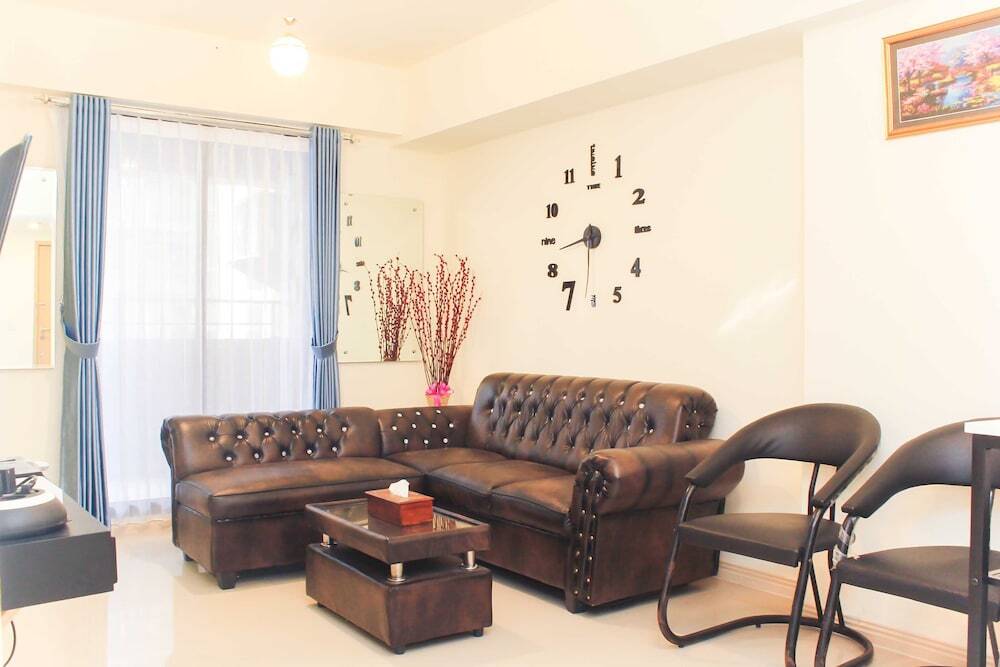Сибату: Spacious 3Br At Meikarta Apartment