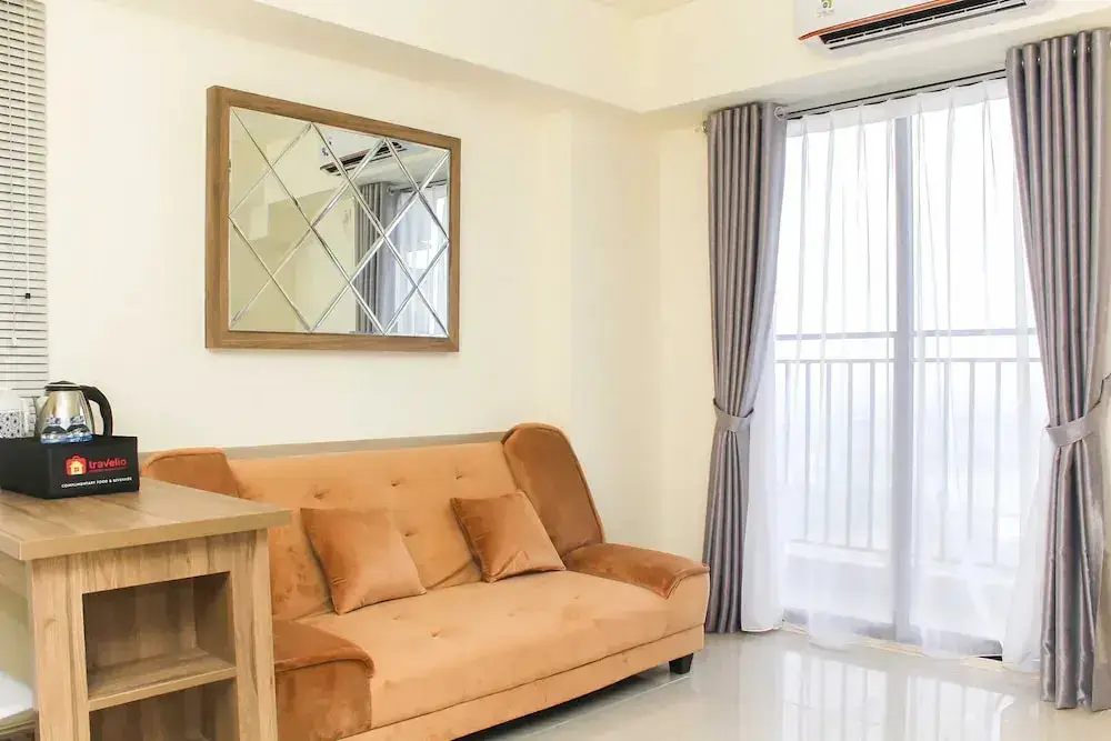 Сибату: Nice And Comfort 2Br Apartment At Meikarta