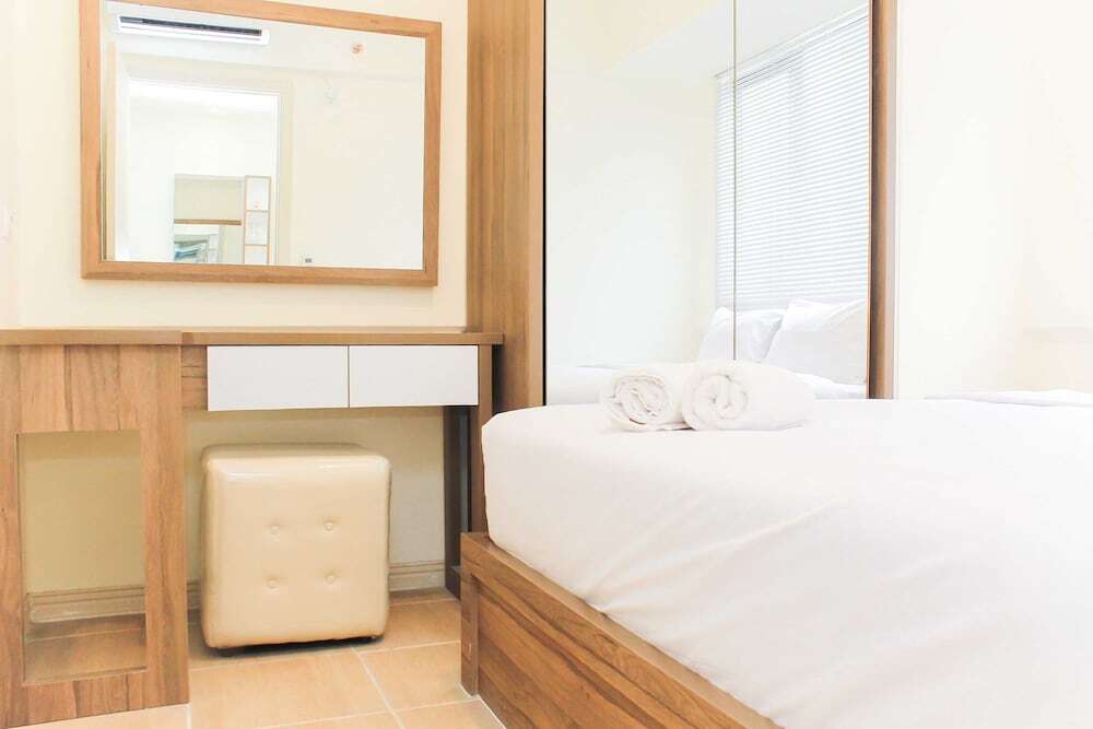Сибату: Nice And Comfort 2Br Apartment At Meikarta