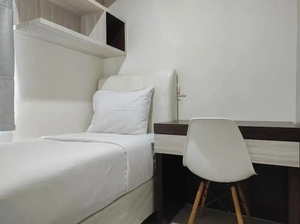 Макассар: Chic And Cozy 2Br At Vida View Apartment