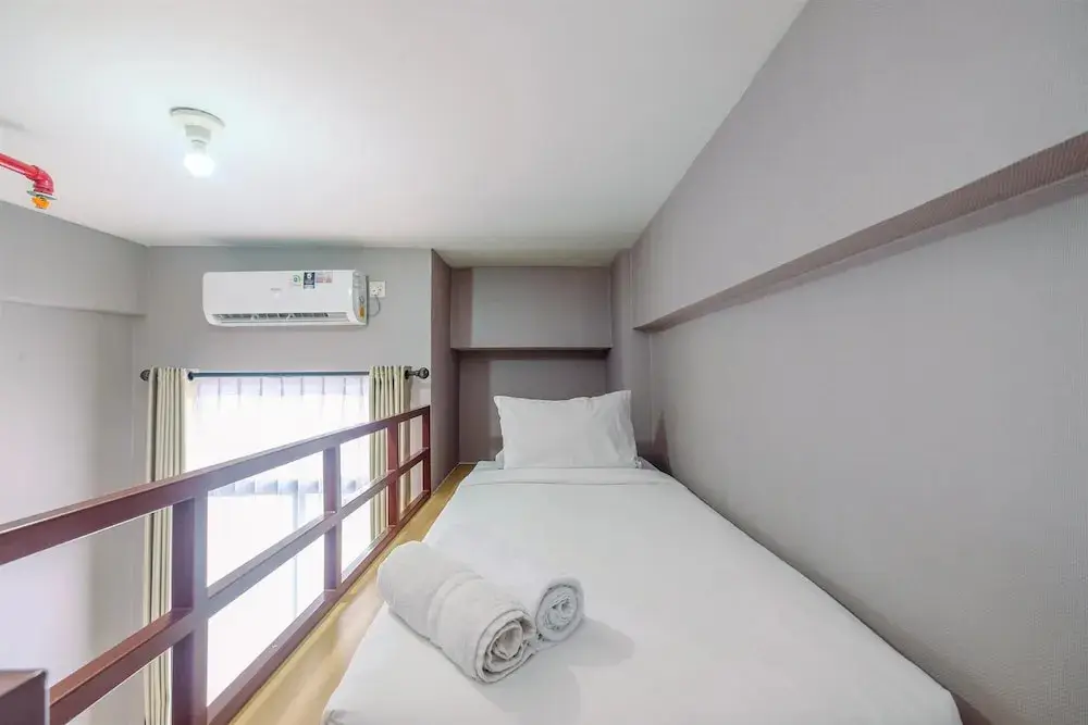Депок: Comfortable And Cozy Studio Room At Dave Apartment