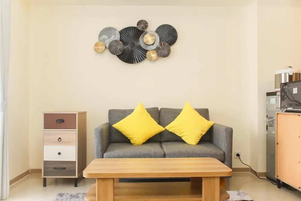 Сибату: Comfortable 2Br With Study Room At Meikarta Apartment