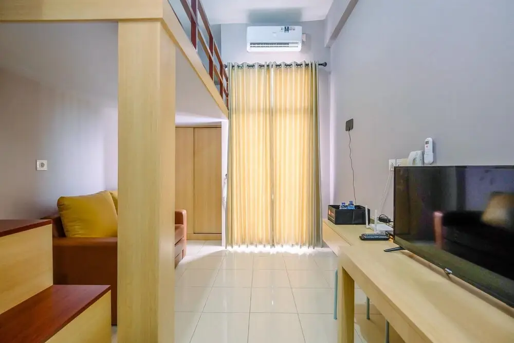 Депок: Affordable Price Studio At Dave Apartment