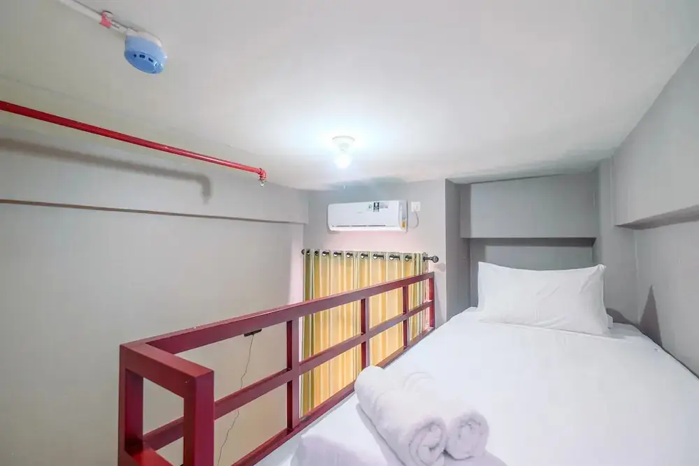 Депок: Affordable Price And Strategic Studio At Dave Apartment