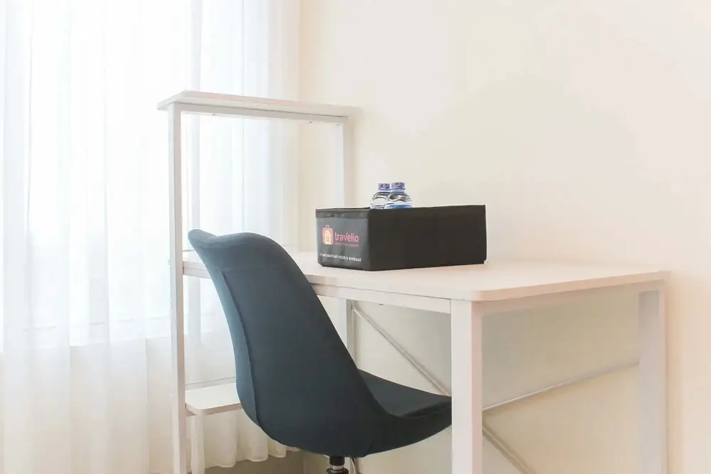 Бекаси: Simply Modern Classic 1Br Without Living Room At Grand Kamala Lagoon Apartment