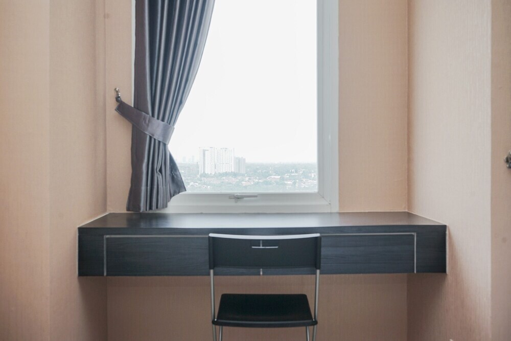 Южный Тангеранг: Cozy Stay Studio Apartment At Urban Heights Residences