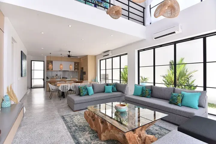Чангу: Villa Verde Luxury Indulgence - Close to Finns Beach Club Sleep 10 pax Brand new and Modern Villa in a Great Location