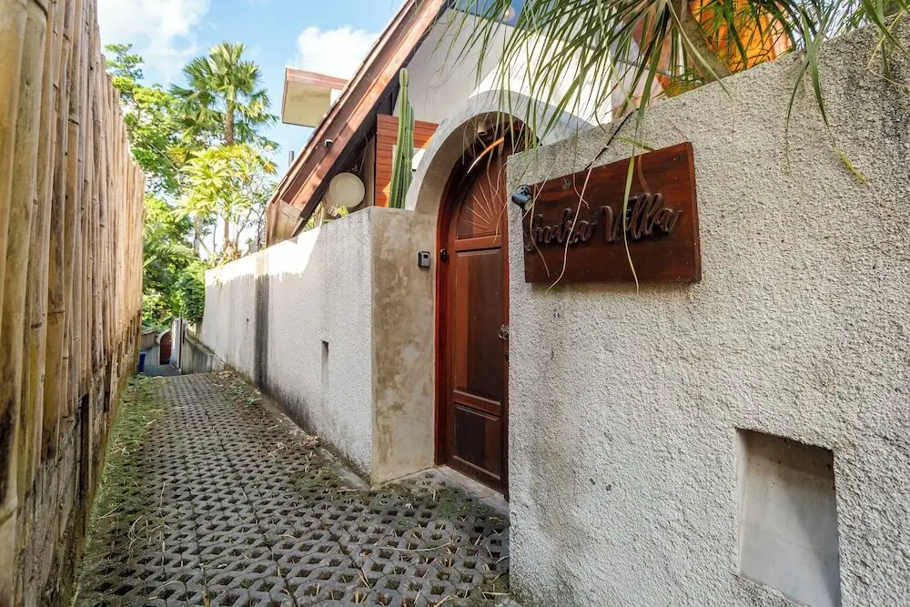 Чангу: Azure 2BR Modern Private Pool Villa in Pererenan