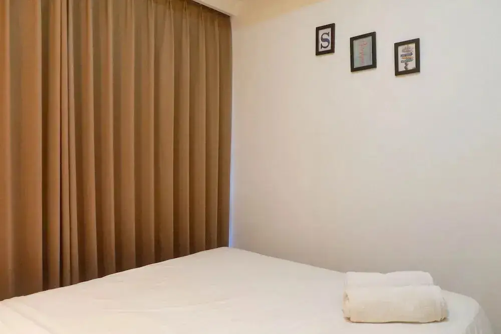 Сурабая: Exquisite & Spacious 2BR Apartment at La Riz Supermall Mansion