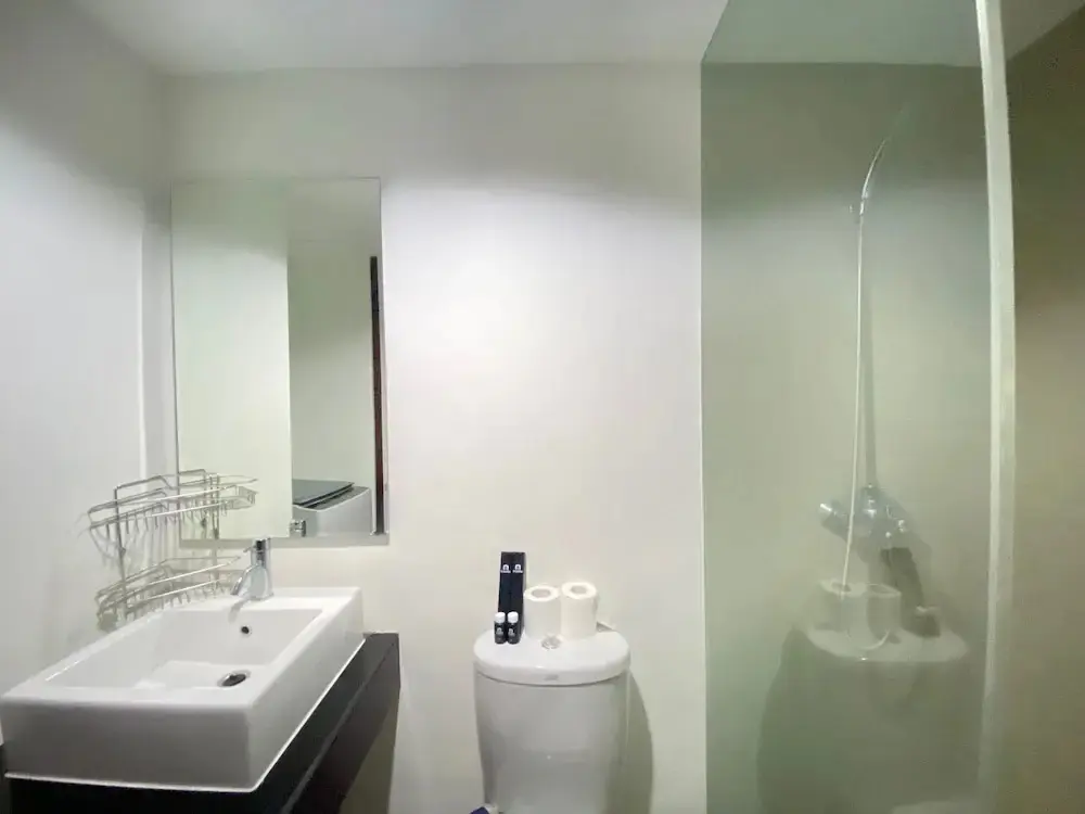 Бандунг: Modern & Comfy Studio Apartment at Tamansari Tera Residence