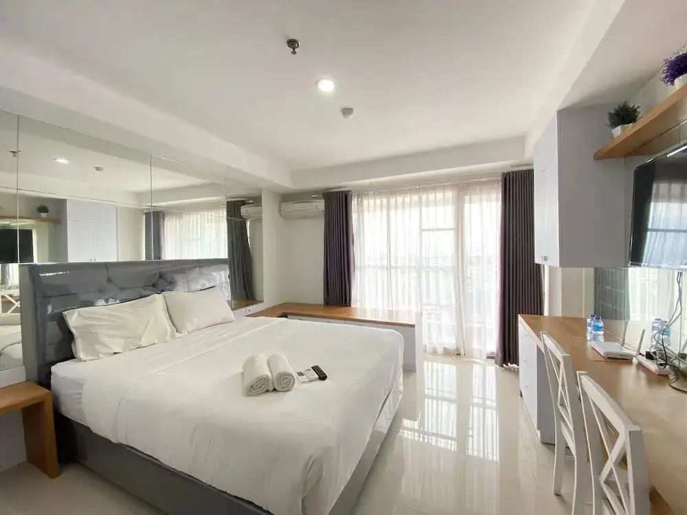 Бандунг: Modern & Comfy Studio Apartment at Tamansari Tera Residence
