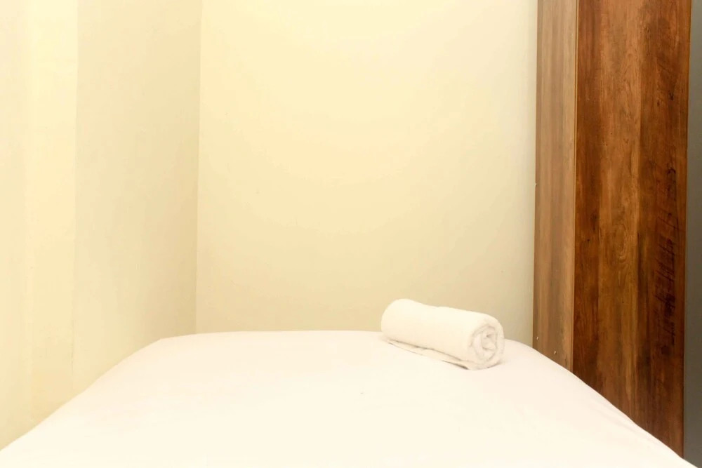 Бекаси: Simply and Homey 2BR at Kemang View Apartment