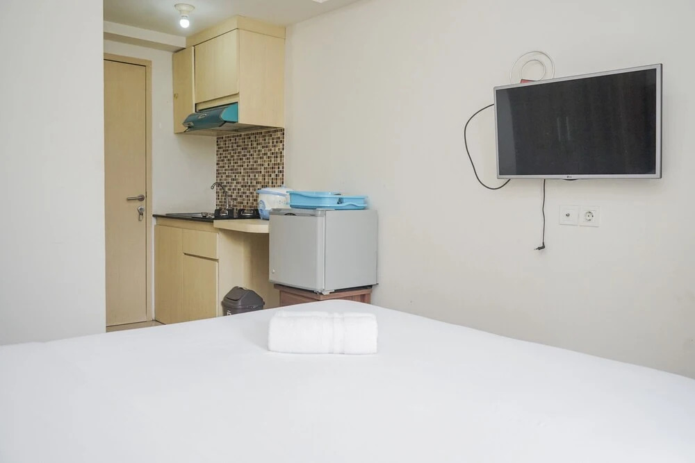 Тангеранг: Cozy and Tidy Studio at 19 Avenue Apartment