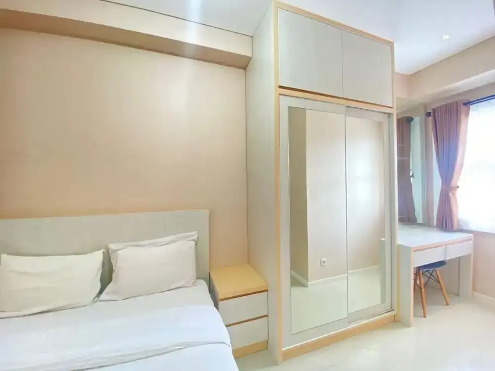 Бандунг: Cozy and Minimalist 2BR Apartment at Parahyangan Residence