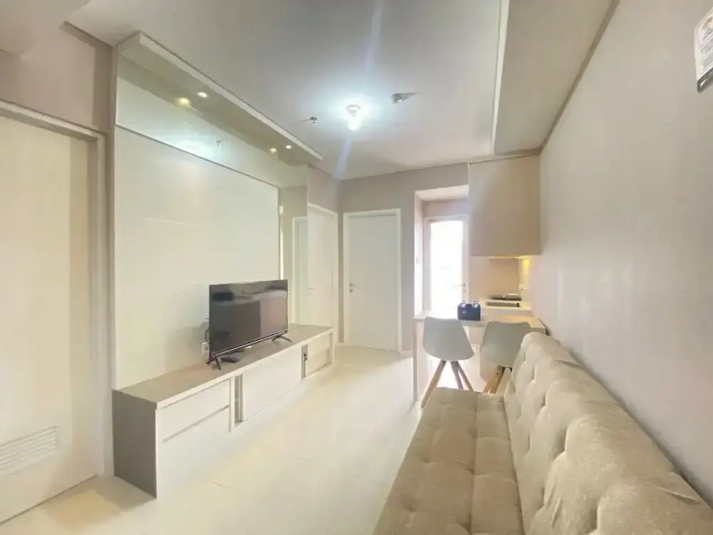 Бандунг: Cozy and Minimalist 2BR Apartment at Parahyangan Residence