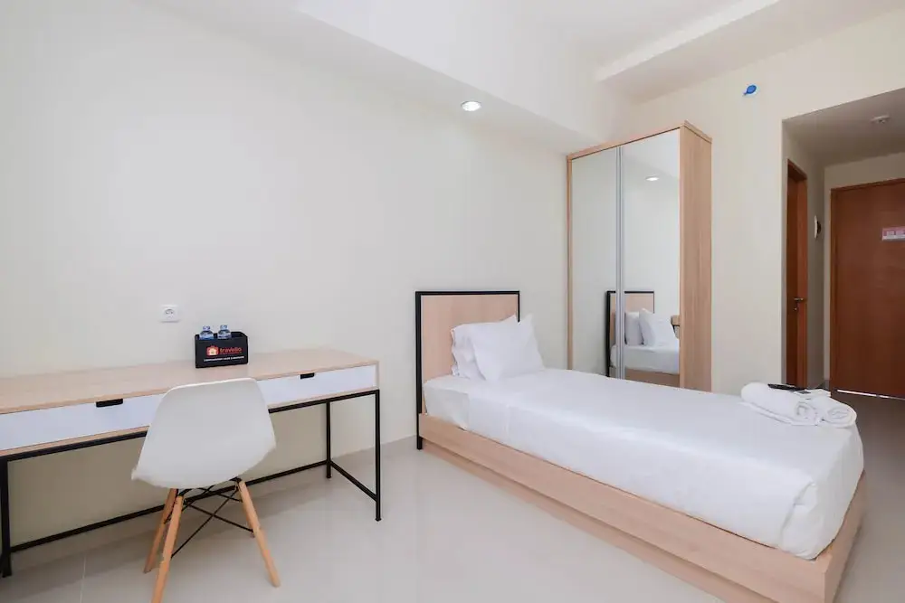 Депок: Best Choice Studio at Evenciio Apartment near UI