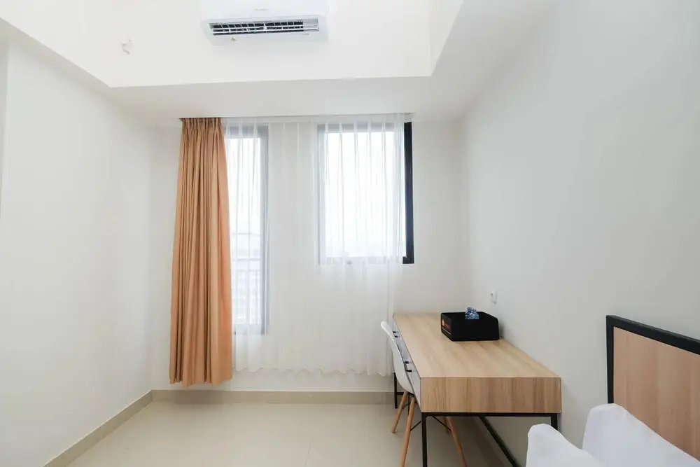 Депок: Pleasurable Studio at Evenciio Apartment near Campus Area