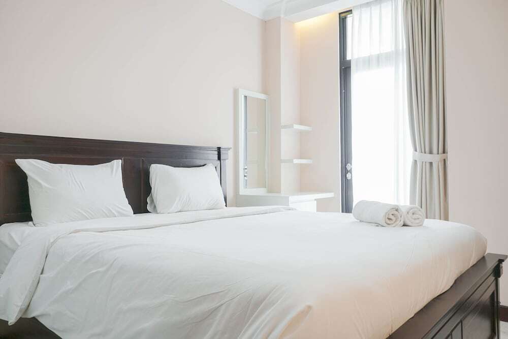 Джакарта: Nice and Spacious 2BR at Permata Hijau Suites Apartment
