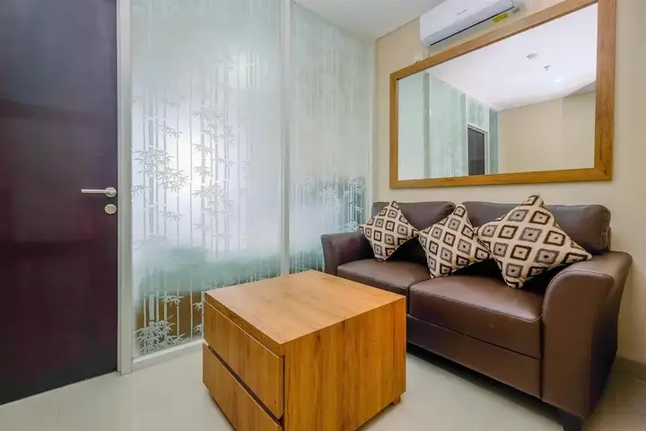 Депок: Brand New 1BR Apartment with City View at Atlanta Residences