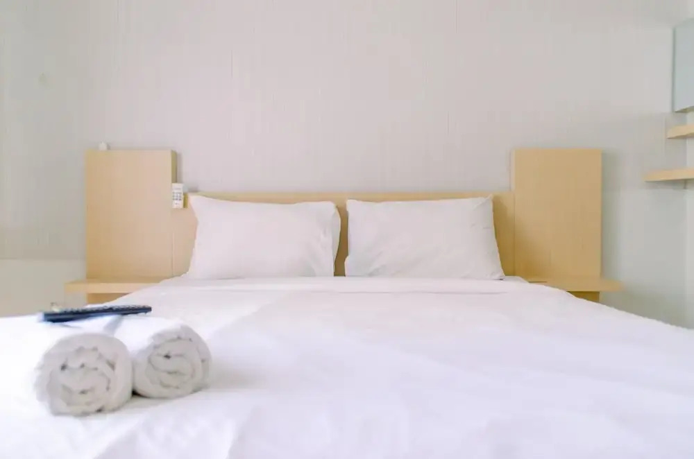 Южный Тангеранг: Nice and Comfy Studio Room at Serpong Greenview Apartment