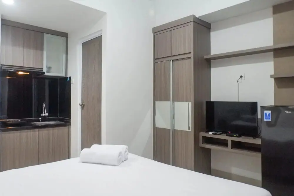 Сурабая: Luxurious and Vibrant Studio Room Apartment at Taman Melati Surabaya