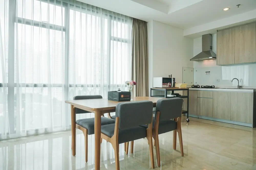 Джакарта: Elegant 2BR Apartment Veranda Residence @ Puri