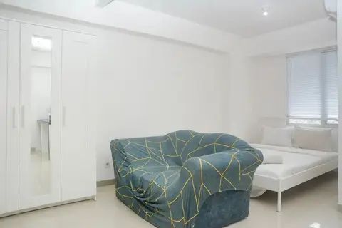 Best and Strategic Studio at Bassura Apartment — фото 1