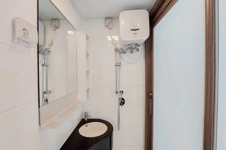 Legok: Gorgeous and Comfy Studio Sky House BSD Apartment