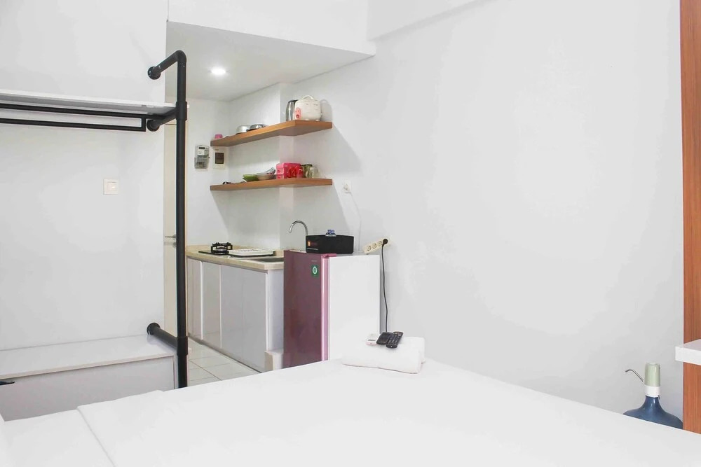 Бекаси: Warm and Cozy Studio Patraland Urbano Apartment