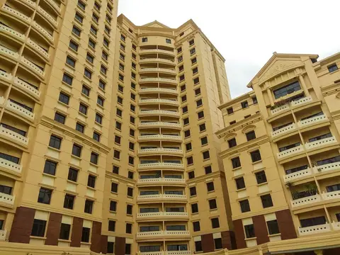 Luxurious and Spacious 2BR at Kusuma Chandra Apartment — фото 1