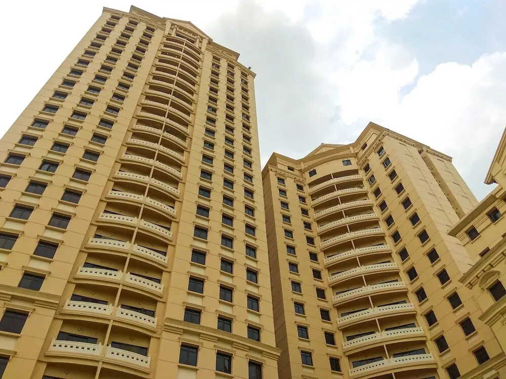 Luxurious and Strategic 2BR at Kusuma Chandra Apartment — фото 1