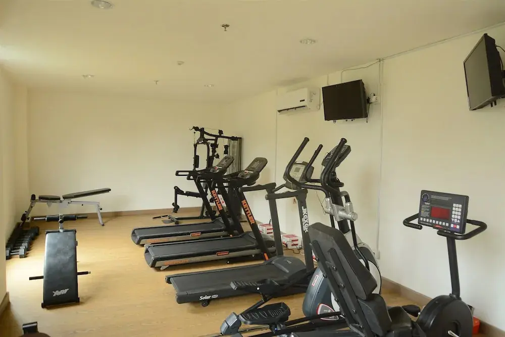 Южный Тангеранг: Comfy and Nice 1BR at Tree Park City BSD Apartment