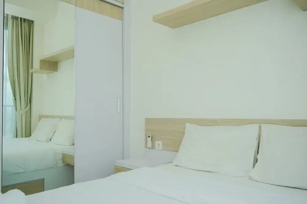 Южный Тангеранг: Comfy and Nice 1BR at Tree Park City BSD Apartment