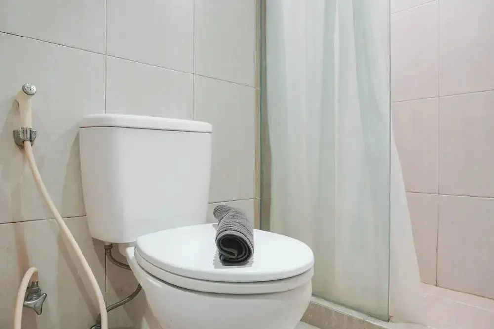Джакарта: Comfort and Cozy Studio at MT Haryono Square Apartment