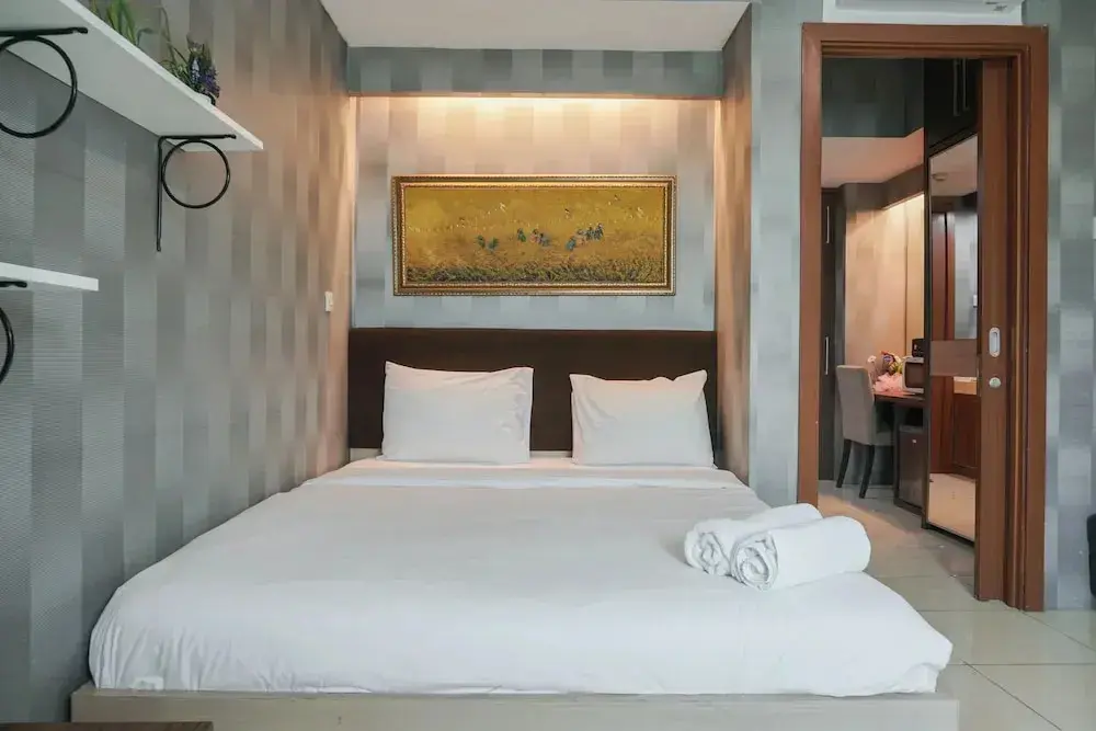Джакарта: Comfort and Cozy Studio at MT Haryono Square Apartment