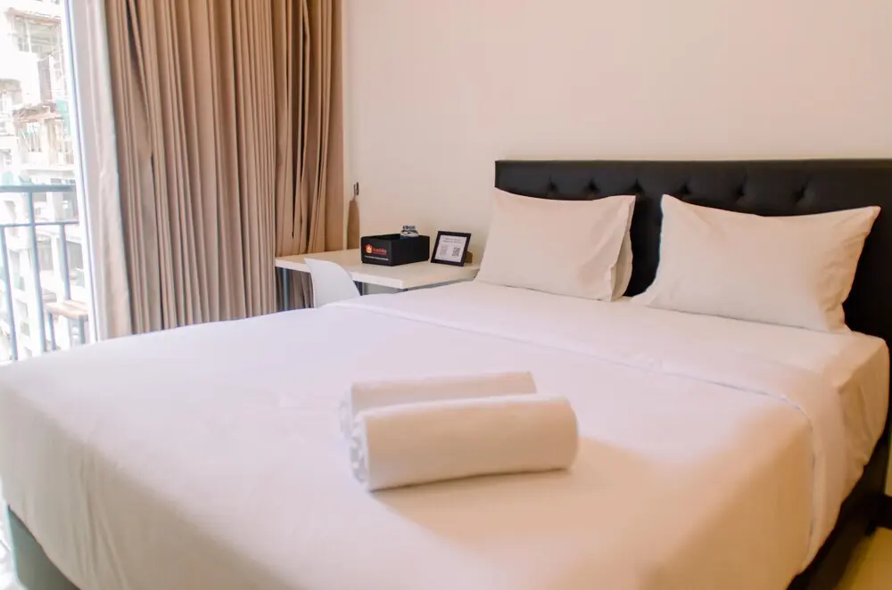 Джакарта: Simple and Cozy Studio Room at Sunter Park View Apartment