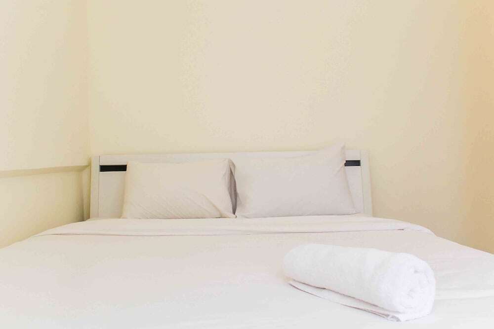 Сибату: Comfortable and Tidy 2BR Meikarta Apartment