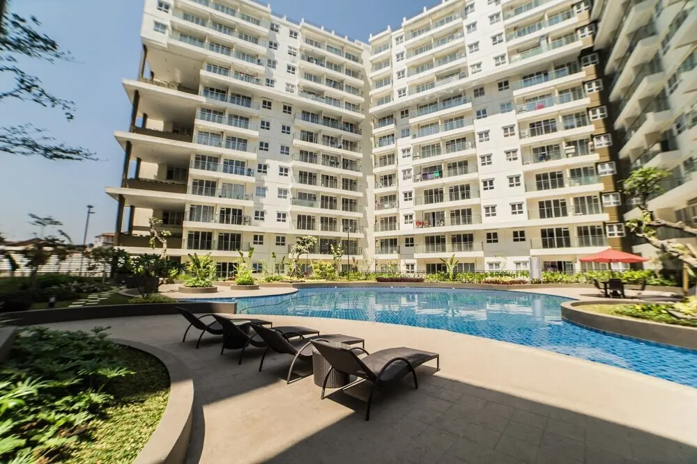 Бандунг: Spacious and Well Furnished 1BR at Gateway Pasteur Apartment