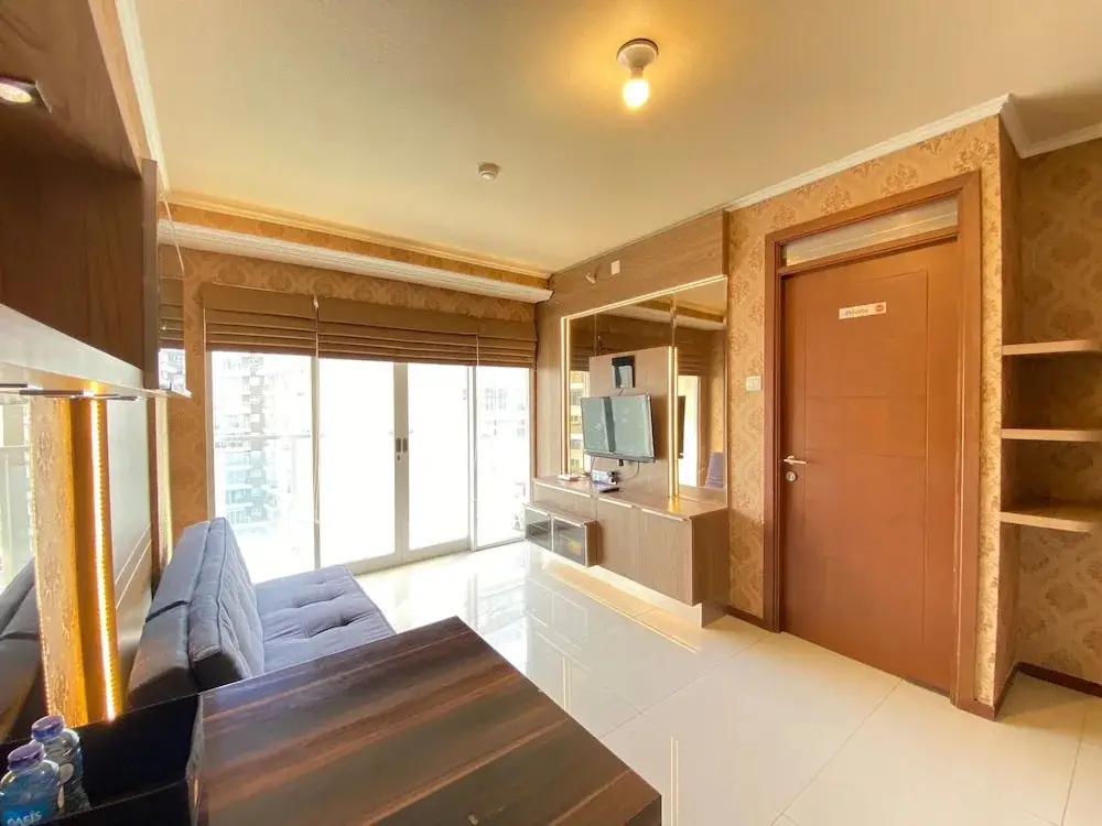 Бандунг: Spacious and Well Furnished 1BR at Gateway Pasteur Apartment