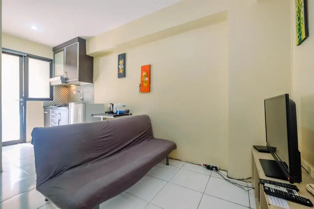 Джакарта: Fully Furnished with Comfortable Design 2BR at Kebagusan City Apartment